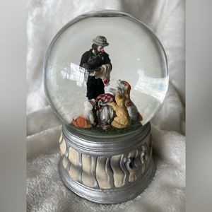 Emmett Kelly Jr “If I Were A Rich Man” Snow Globe musical